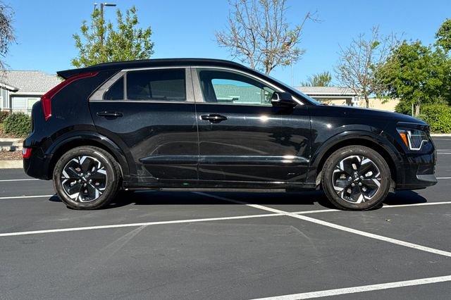Certified 2023 Kia Niro Wind image 3