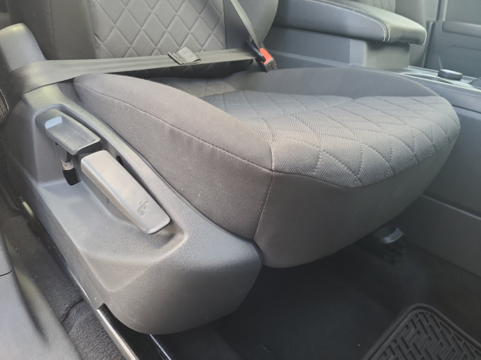 Used 2021 Volkswagen Atlas S AWD/4WD image 31