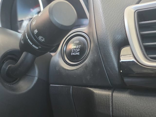 Used 2016 MAZDA MAZDA3 i Touring w/ Popular Equipment Package FWD image 24