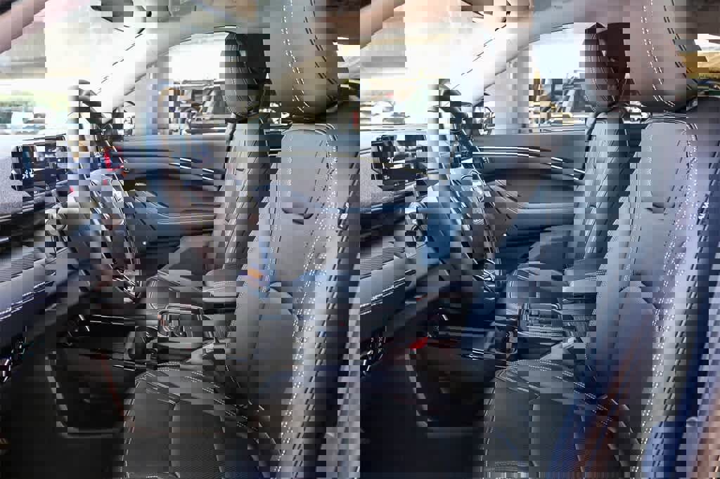 New 2025 Ford Mustang Mach-E Premium image 17