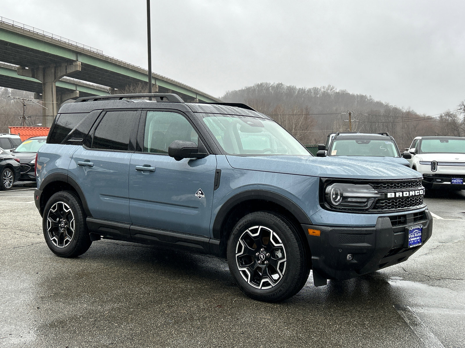 Certified 2025 Ford Bronco Sport Outer Banks w/ Outer Banks Tech Package+ image 1