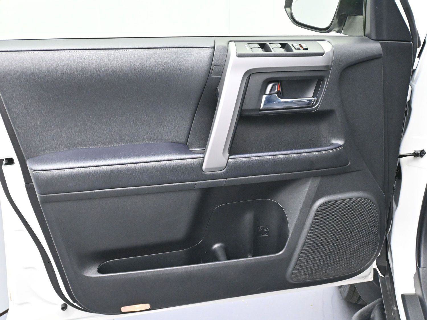 Used 2023 Toyota 4Runner SR5 Premium w/ Moonroof Package image 12