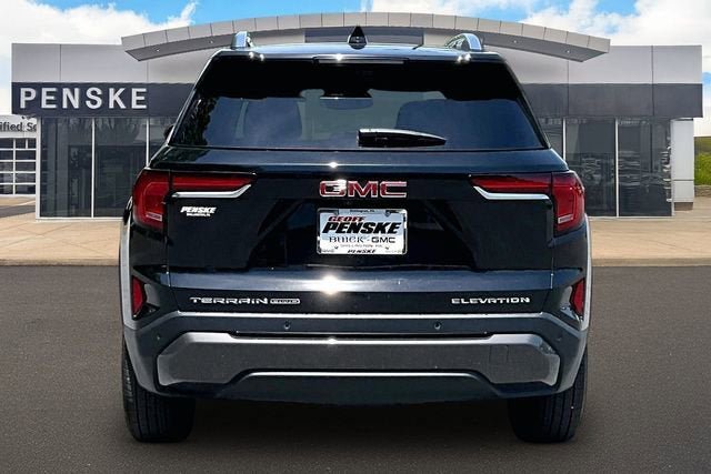 New 2026 GMC Terrain Elevation w/ Elevation Premium Package AWD/4WD image 4