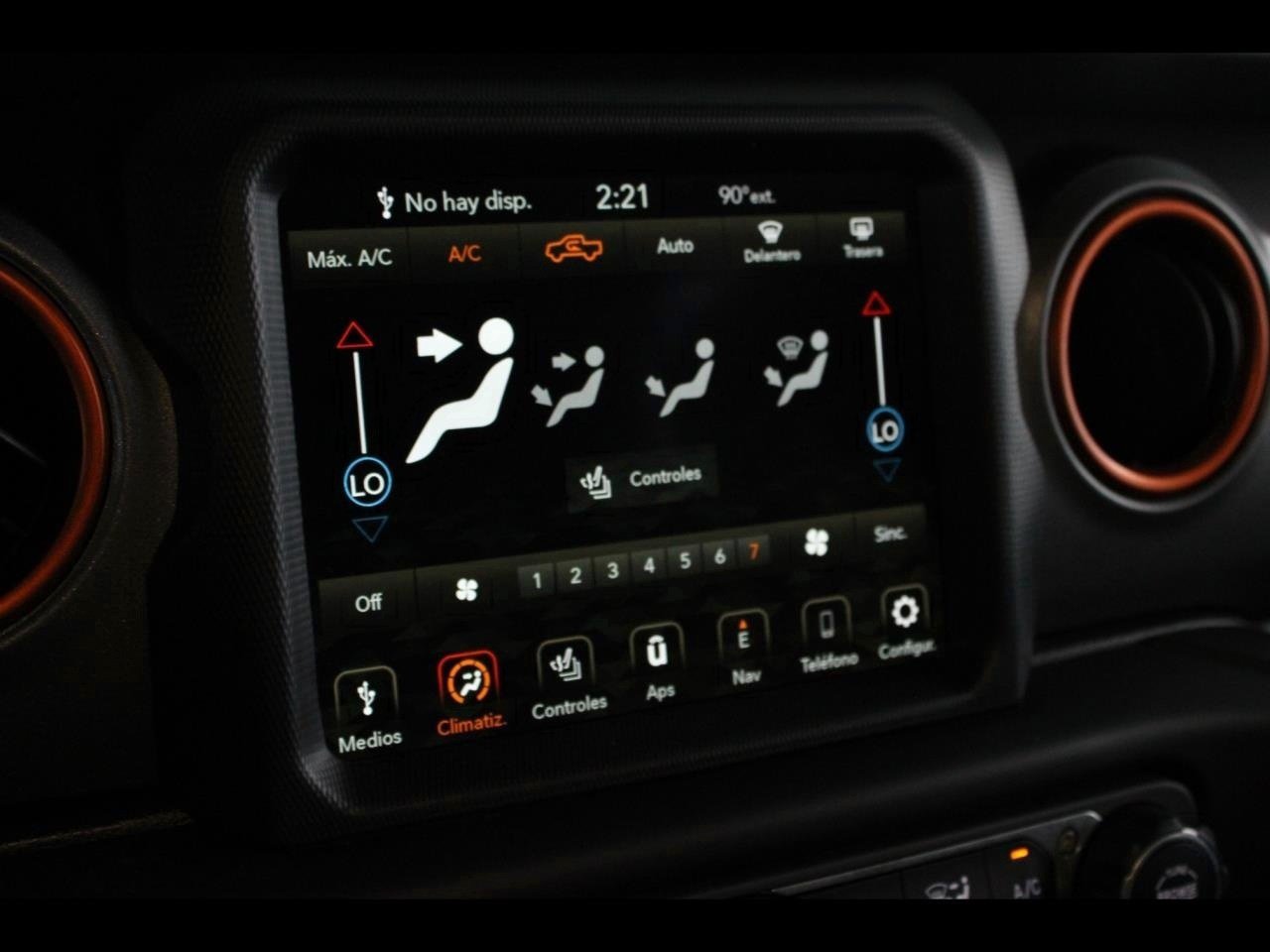 Used 2021 Jeep Gladiator Mojave AWD/4WD image 28