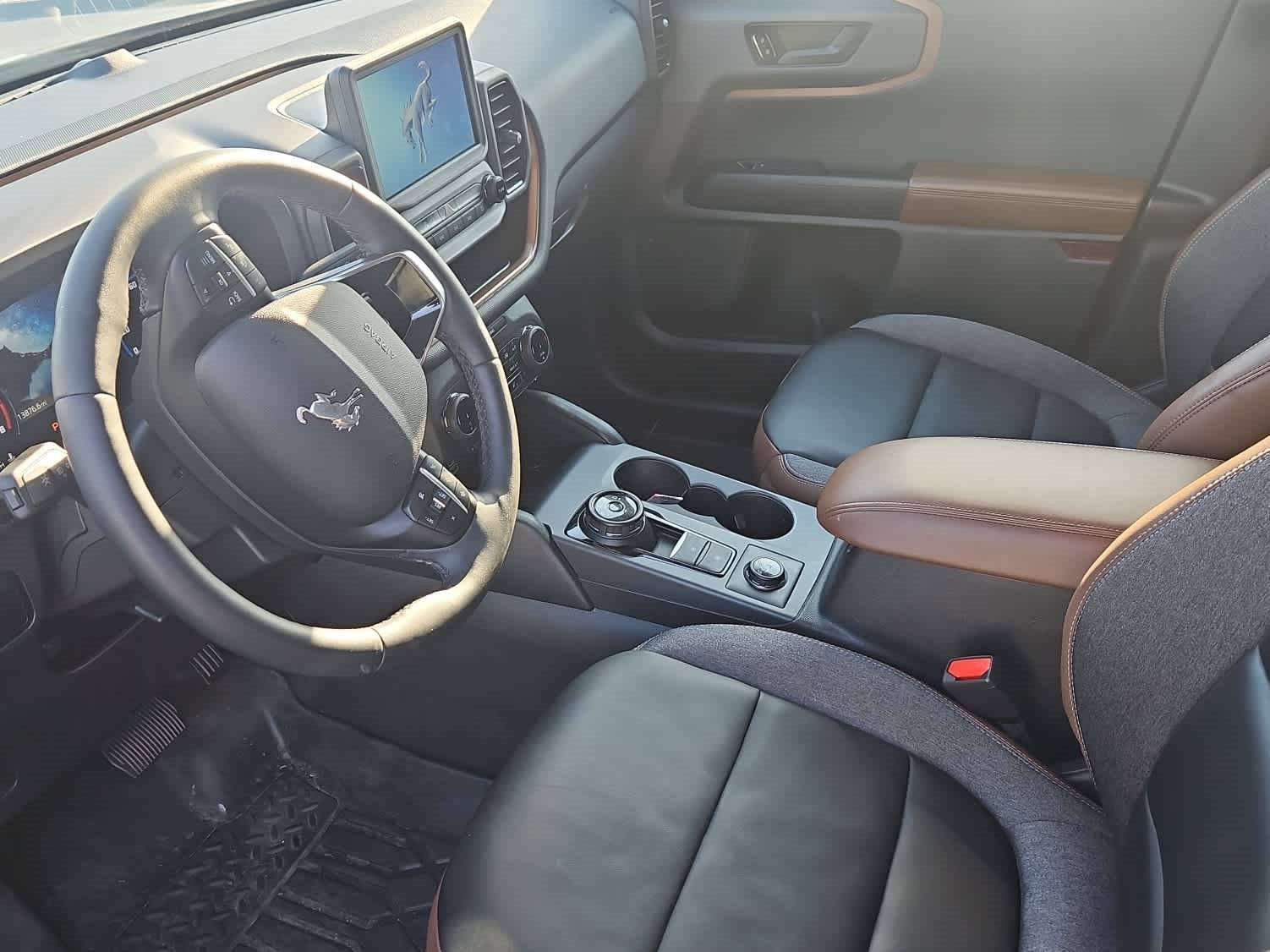 Used 2024 Ford Bronco Sport Outer Banks w/ Topo Graphic Package image 13