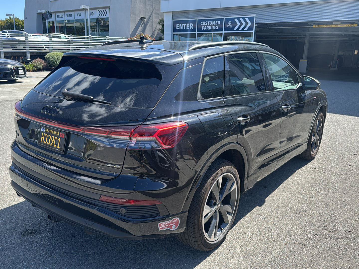 Used 2023 Audi Q4 e-tron Prestige w/ Black Optic Package AWD/4WD image 6