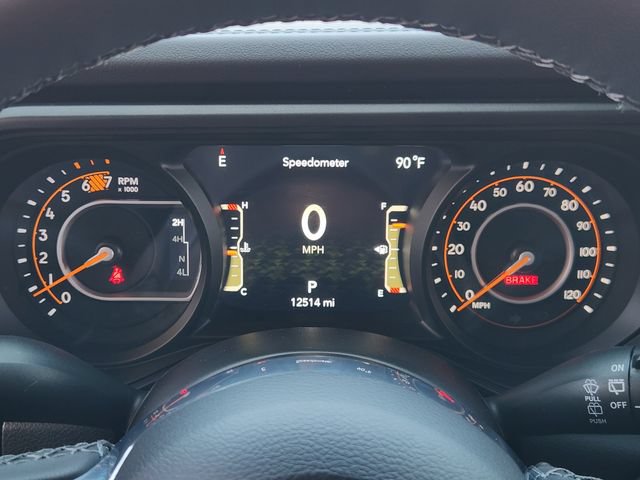 Used 2026 Jeep Wrangler Unlimited Sahara AWD/4WD image 17