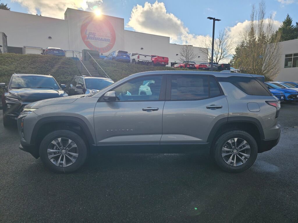 New 2026 Chevrolet Equinox LT w/ Safety and Technology Package image 8