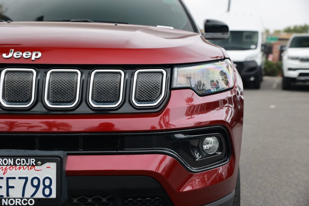 Used 2022 Jeep Compass Limited w/ Sun and Sound Group AWD/4WD image 5