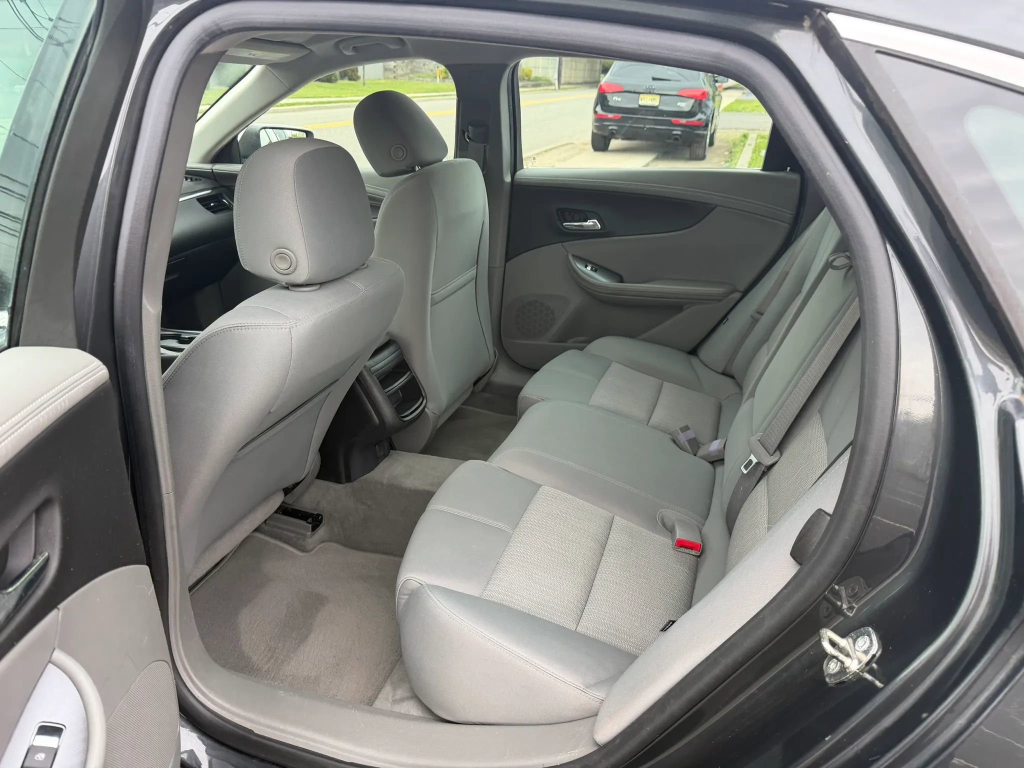 Used 2014 Chevrolet Impala LS FWD image 15