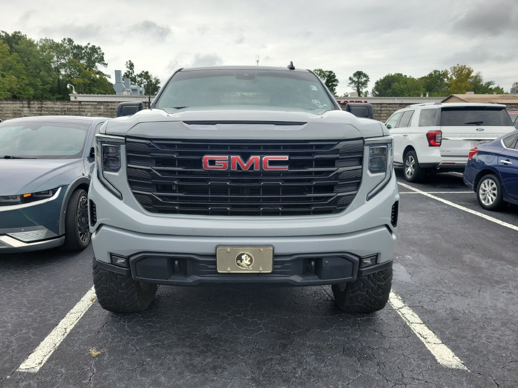 Used 2024 GMC Sierra 1500 Elevation w/ X31 Off-Road Package AWD/4WD image 2