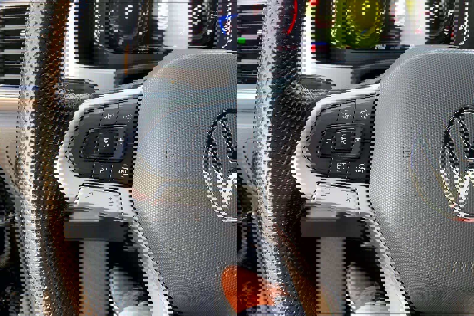 Used 2020 Volkswagen Atlas Cross Sport SEL Premium R-Line image 24