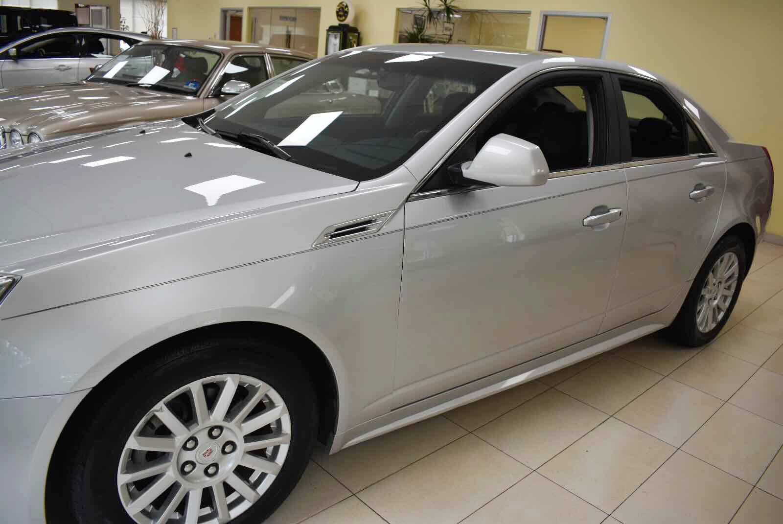 Used 2010 Cadillac CTS Luxury AWD/4WD image 57