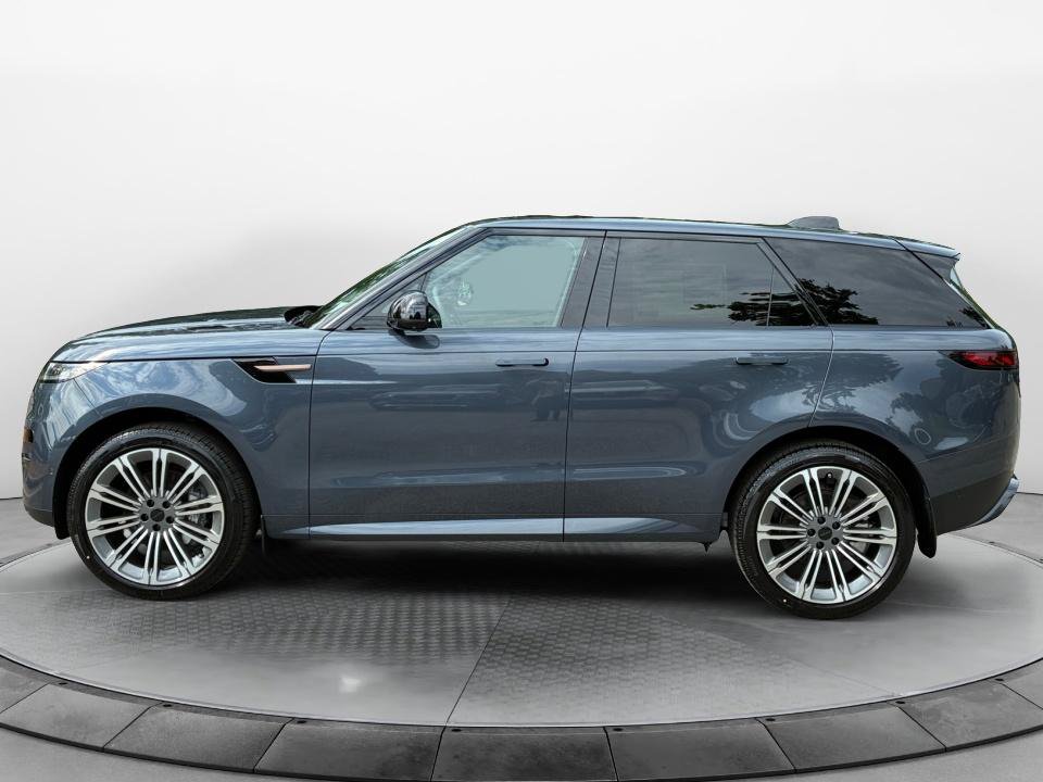 New 2026 Land Rover Range Rover Sport SE AWD/4WD image 4