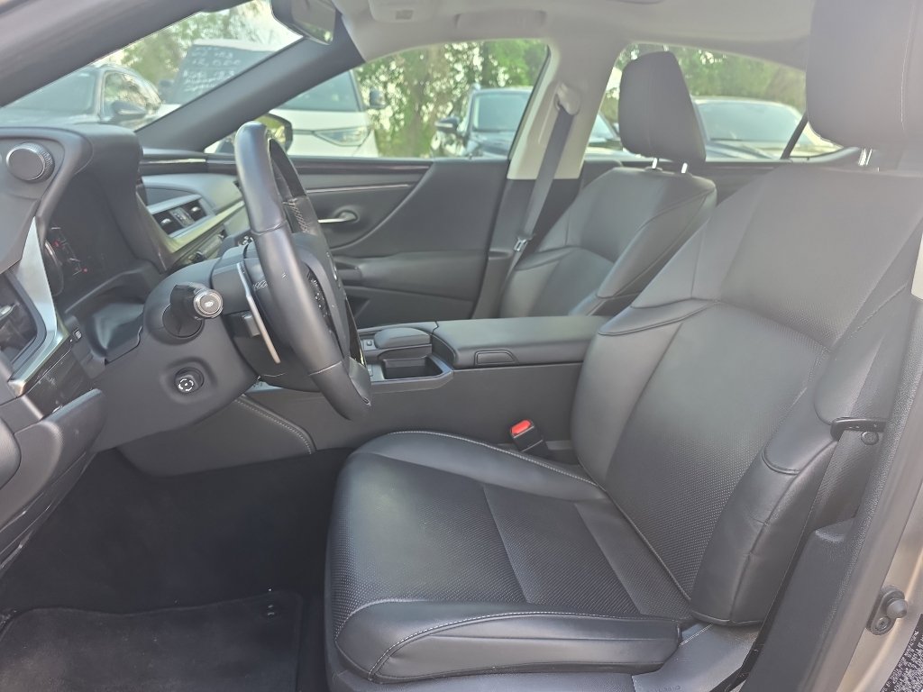 Used 2019 Lexus ES 350 w/ Premium Package FWD image 10