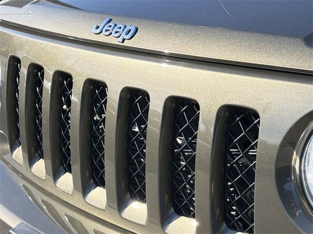 Used 2016 Jeep Patriot Sport w/ Power Value Group image 17