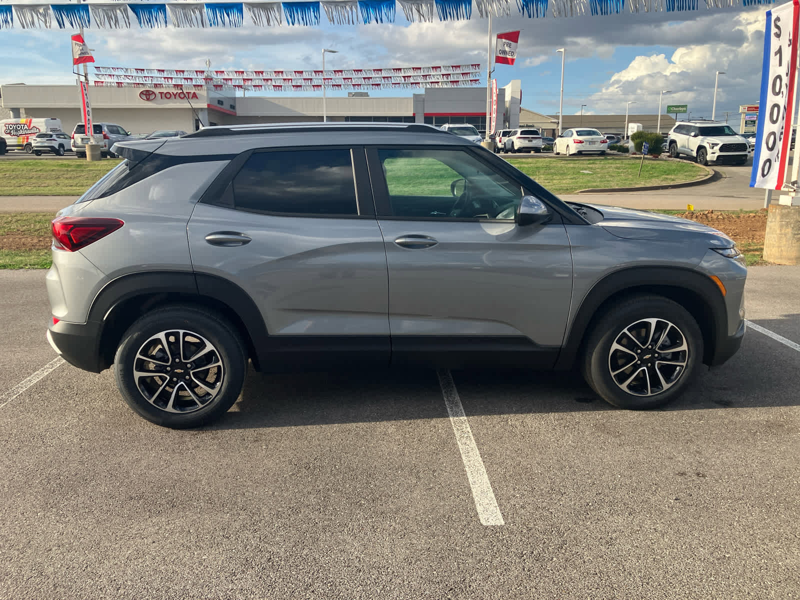 New 2026 Chevrolet TrailBlazer LT w/ Driver Confidence Package image 8