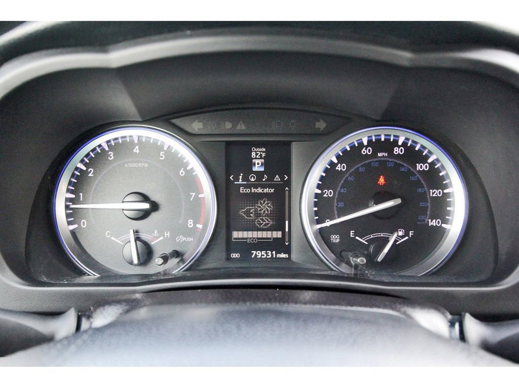 Used 2016 Toyota Highlander XLE FWD image 17
