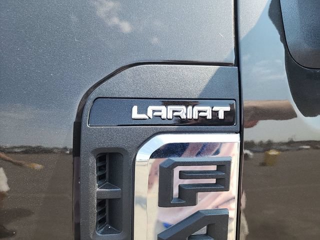 Used 2025 Ford F450 Lariat AWD/4WD image 11