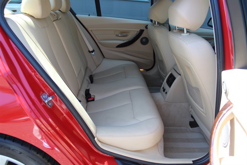 Used 2014 BMW 335i xDrive Sedan AWD/4WD image 26