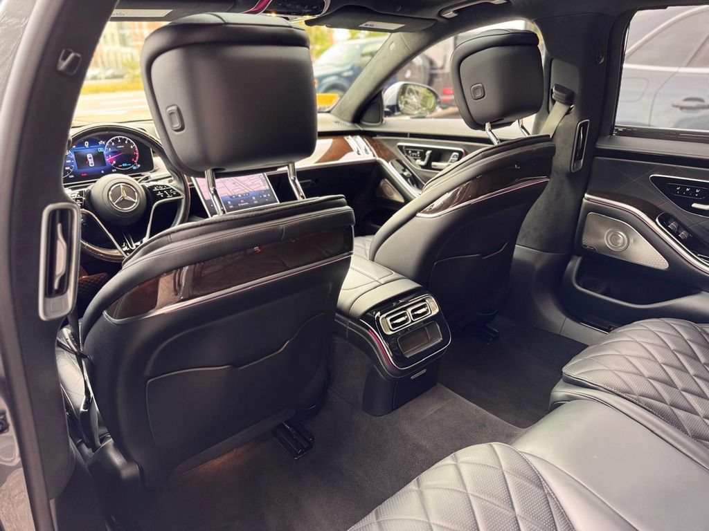 Used 2022 Mercedes-Benz S 580 4MATIC Sedan image 22