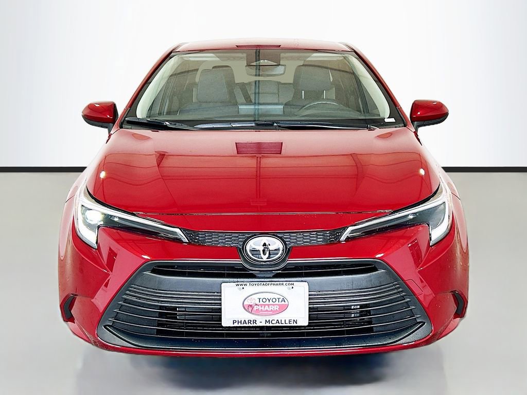 Used 2026 Toyota Corolla LE FWD image 2