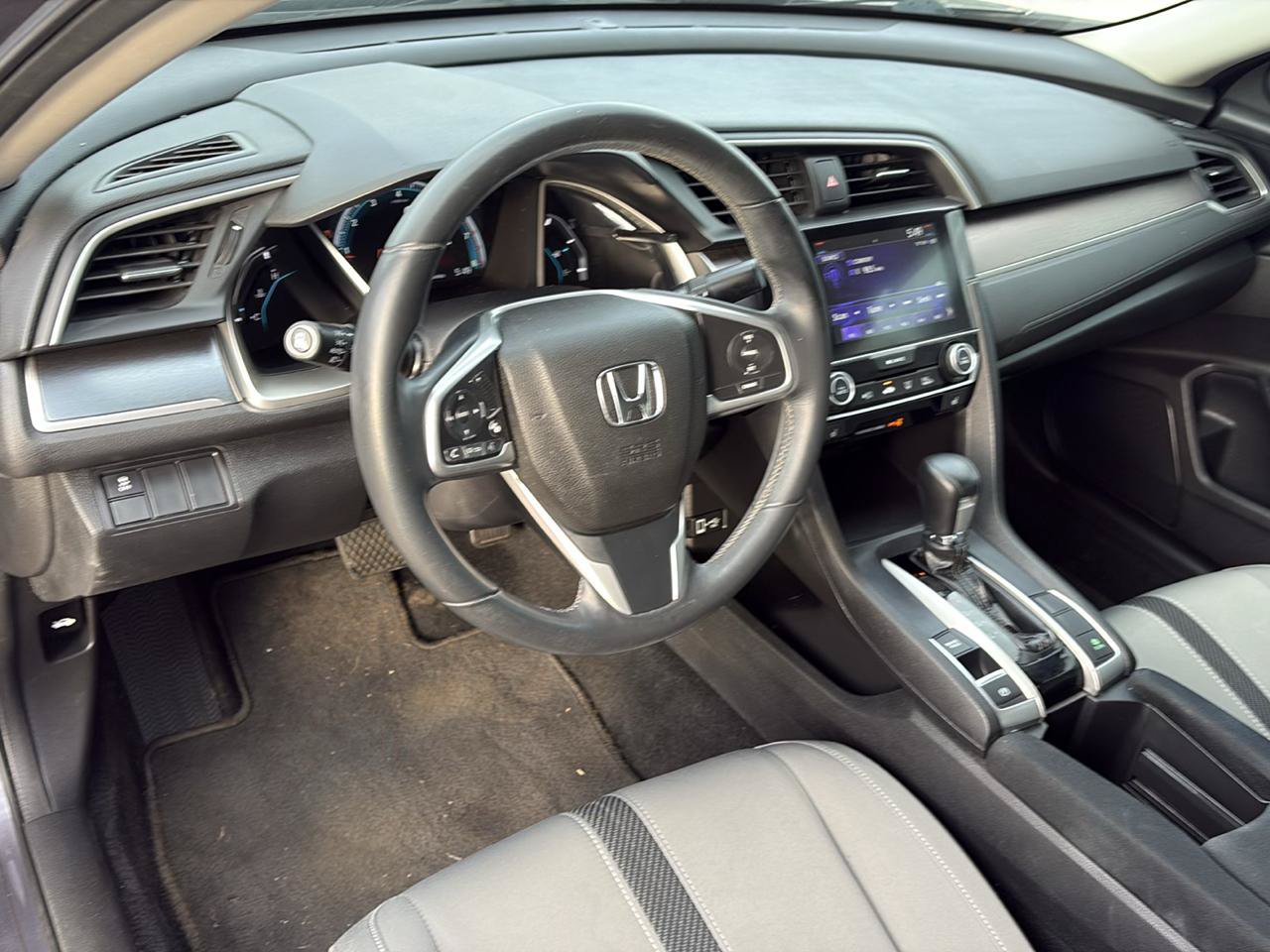 Used 2018 Honda Civic EX-T image 23