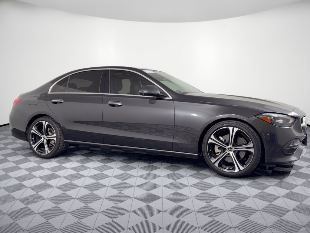 Used 2023 Mercedes-Benz C 300 Sedan image 8