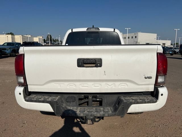 Used 2019 Toyota Tacoma TRD Off-Road AWD/4WD image 5