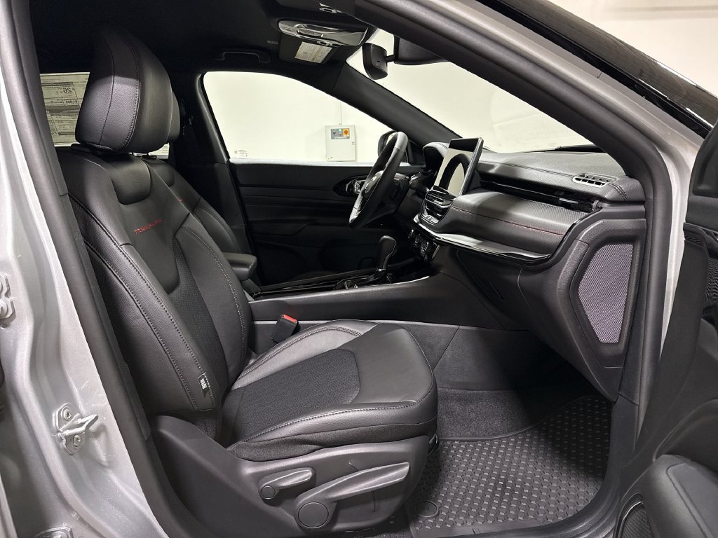 New 2026 Jeep Compass Trailhawk AWD/4WD image 20
