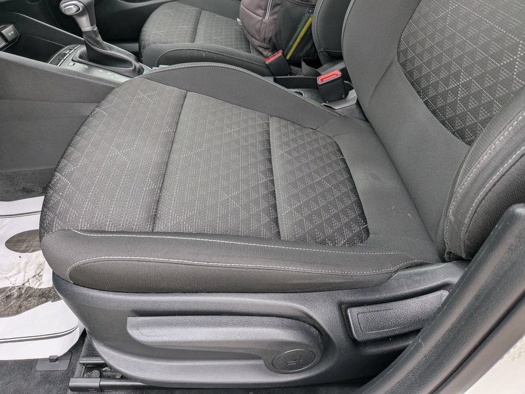 Certified 2022 Kia Rio LX FWD image 19