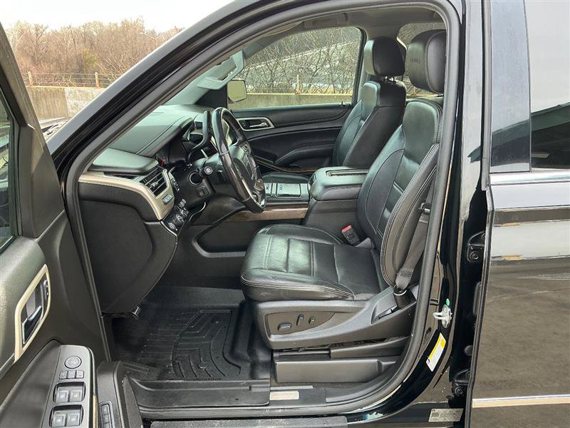 Used 2018 GMC Yukon Denali image 29