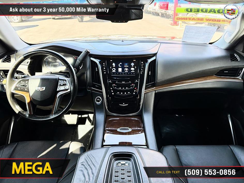 Used 2016 Cadillac Escalade Luxury AWD/4WD image 14