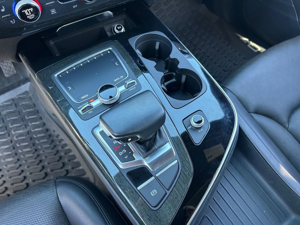 Used 2018 Audi Q7 3.0T Premium Plus w/ Premium Plus Package AWD/4WD image 18