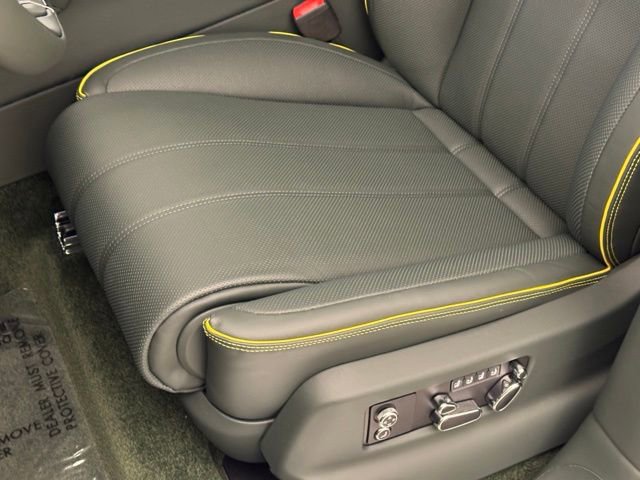 New 2026 Bentley Bentayga Speed image 7