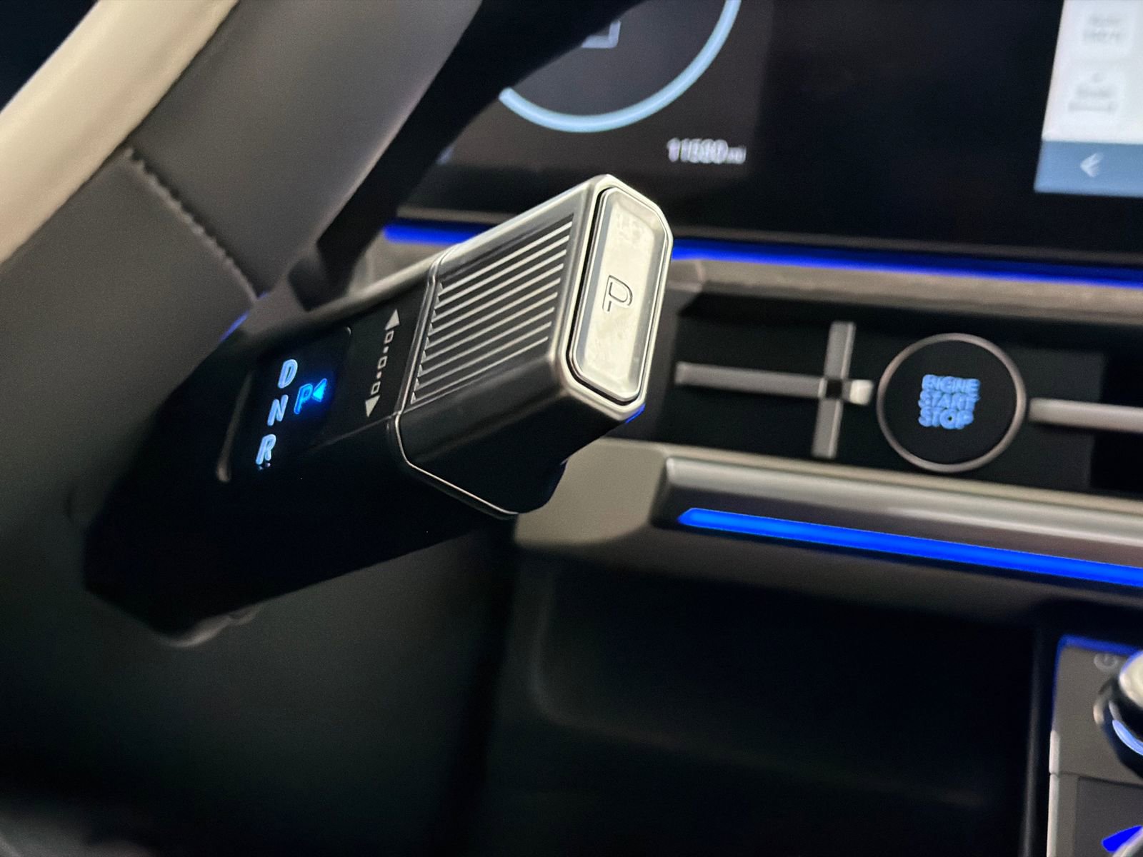 Used 2025 Hyundai Santa Fe Calligraphy image 29