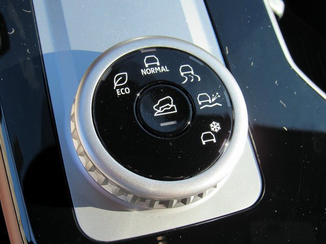 New 2025 Mitsubishi Outlander SEL image 22