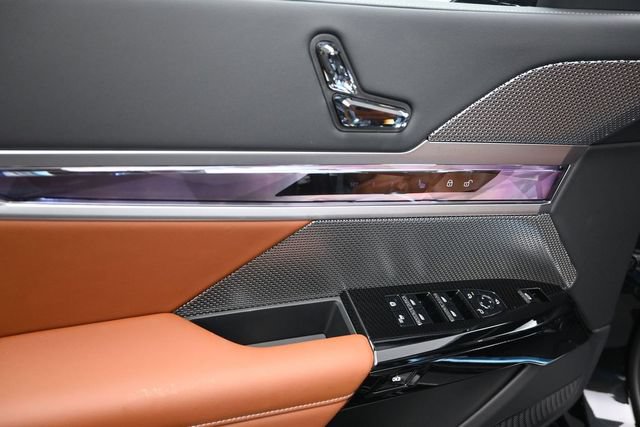 New 2026 BMW 740i w/ Executive Package RWD image 18