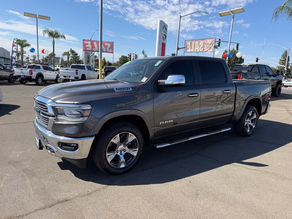 Used 2022 RAM 1500 Laramie AWD/4WD image 3