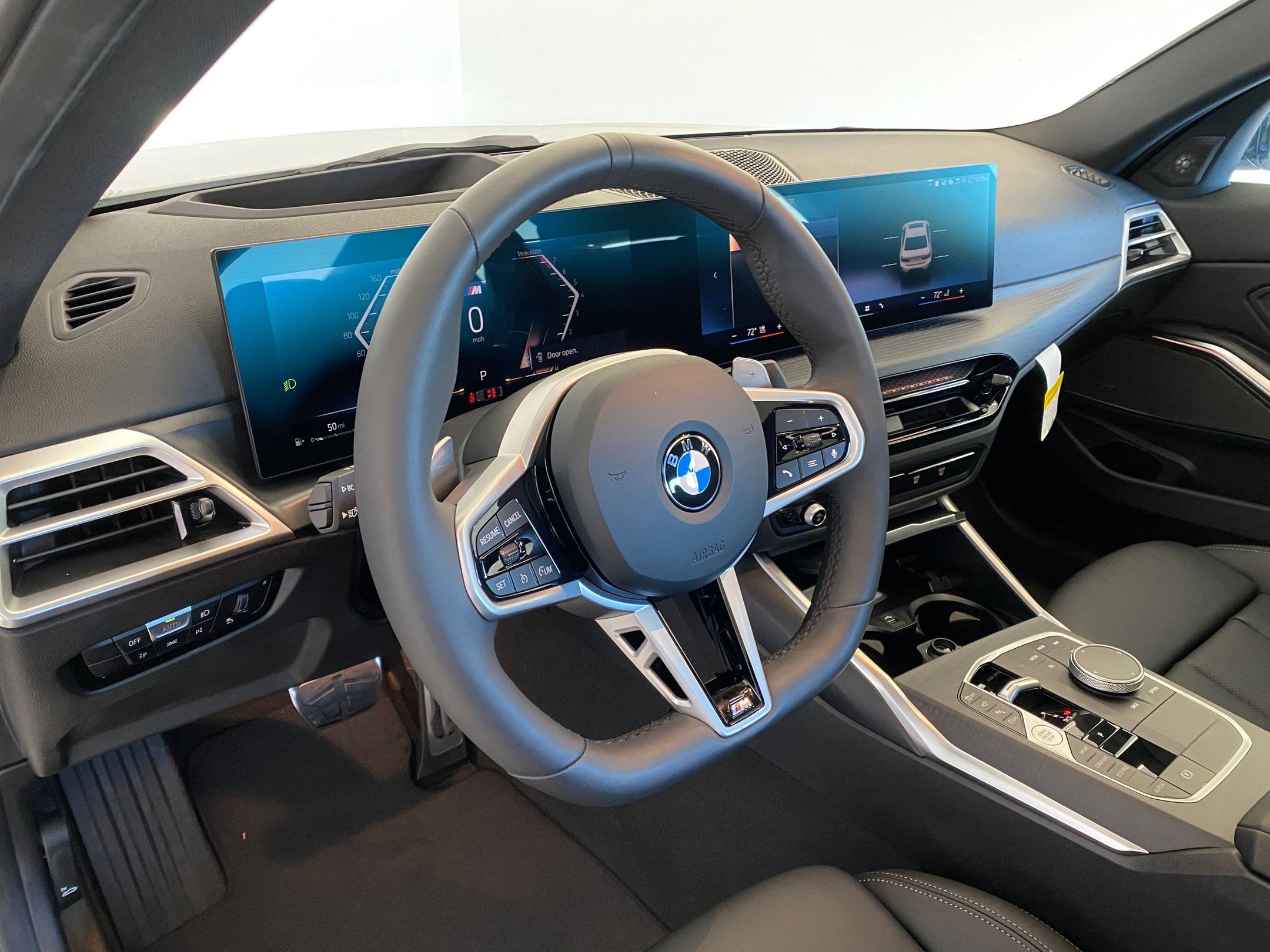 New 2026 BMW 330i xDrive Sedan w/ M Sport Package AWD/4WD image 4