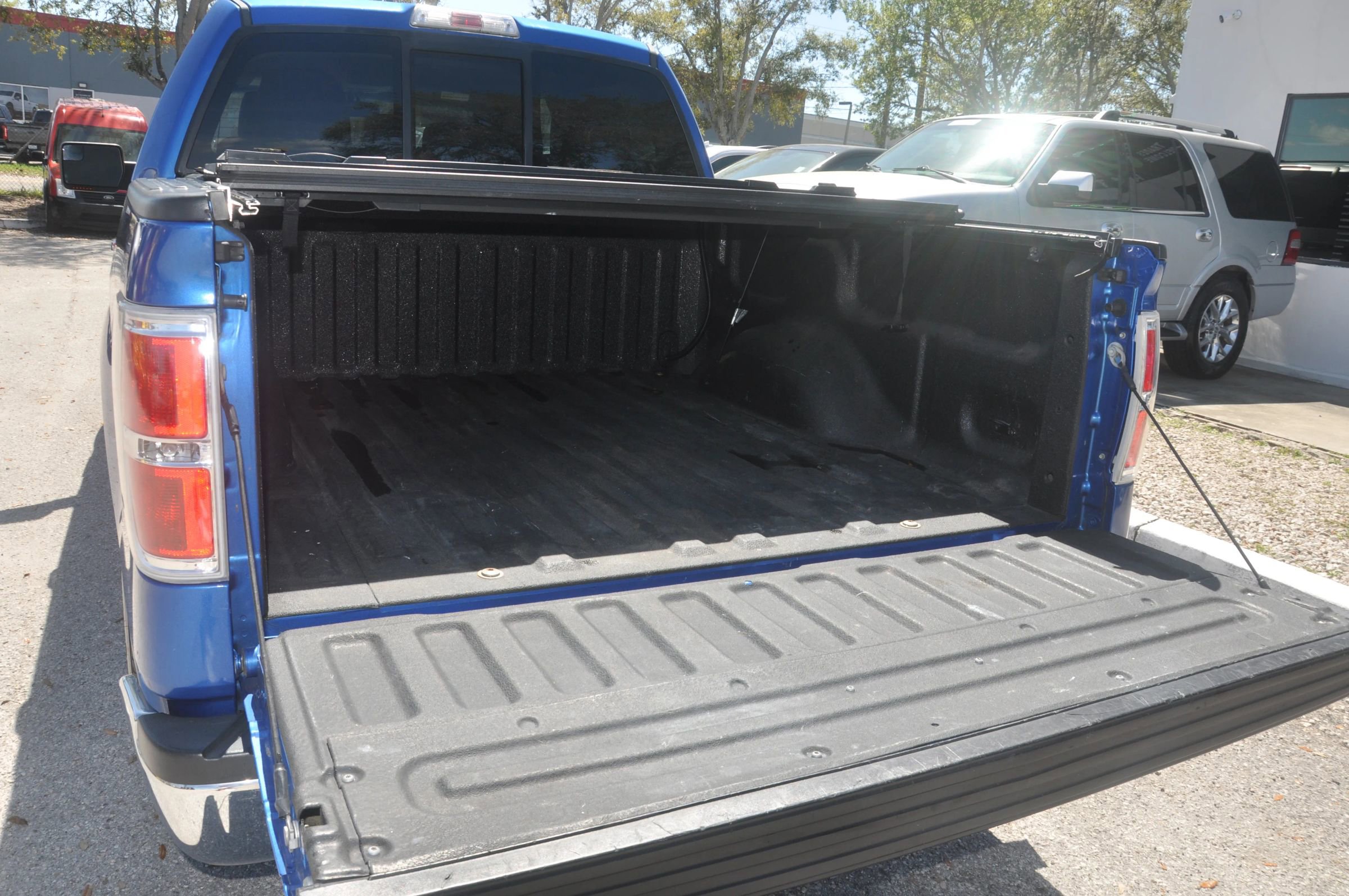 Used 2013 Ford F150 XLT w/ Luxury Equipment Group image 23
