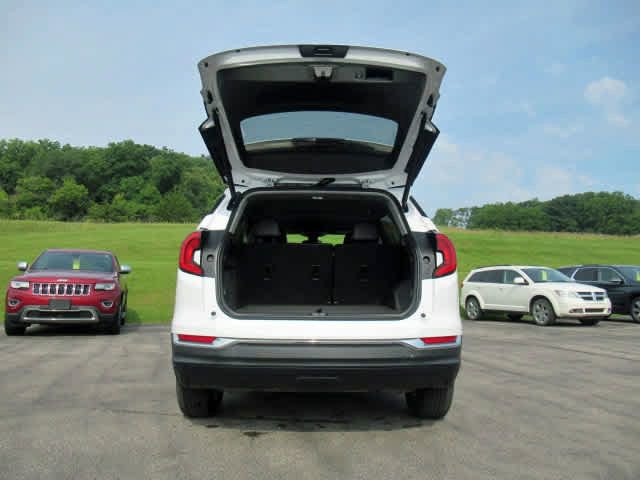 Used 2021 GMC Terrain SLT image 28