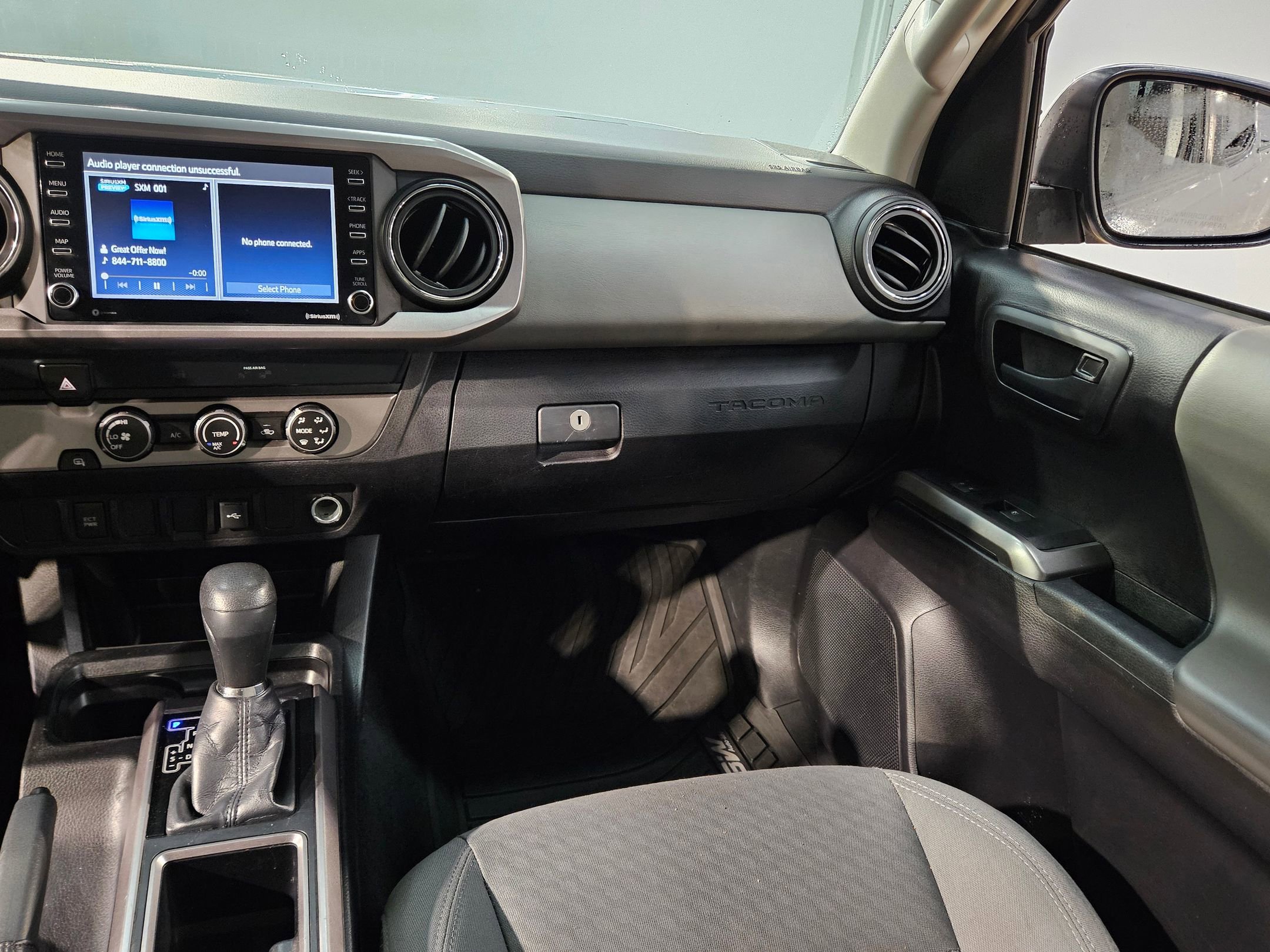 Used 2020 Toyota Tacoma SR5 image 11