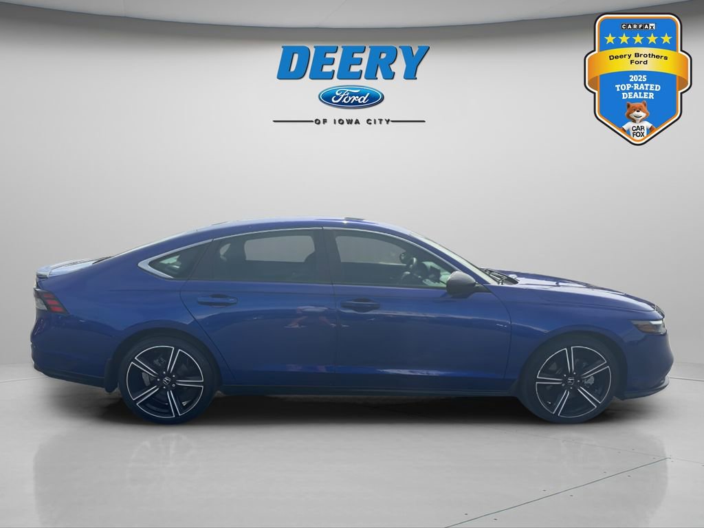Used 2023 Honda Accord Sport image 6
