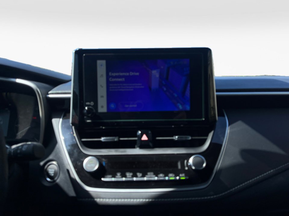 Certified 2025 Toyota Corolla SE image 20