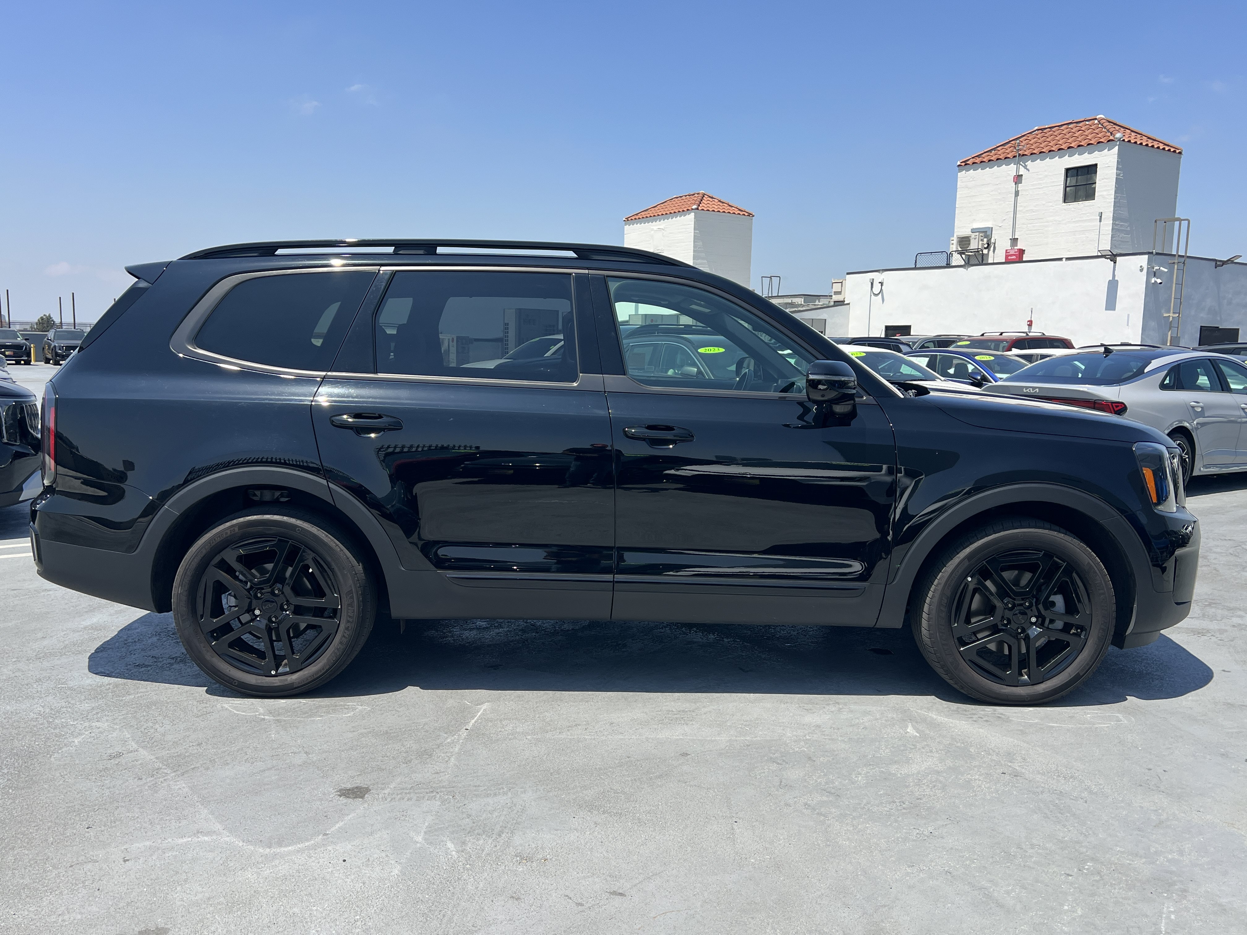 Certified 2025 Kia Telluride SX X-Line AWD/4WD image 9