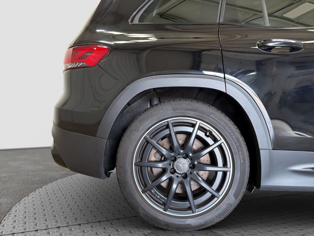 Used 2022 Mercedes-Benz GLB 35 AMG 4MATIC image 19