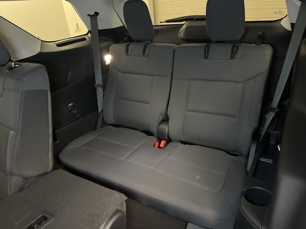 Used 2025 Ford Explorer Active image 26