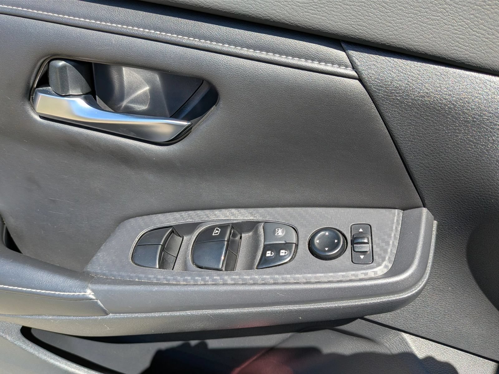 Used 2020 Nissan Sentra SV FWD image 22