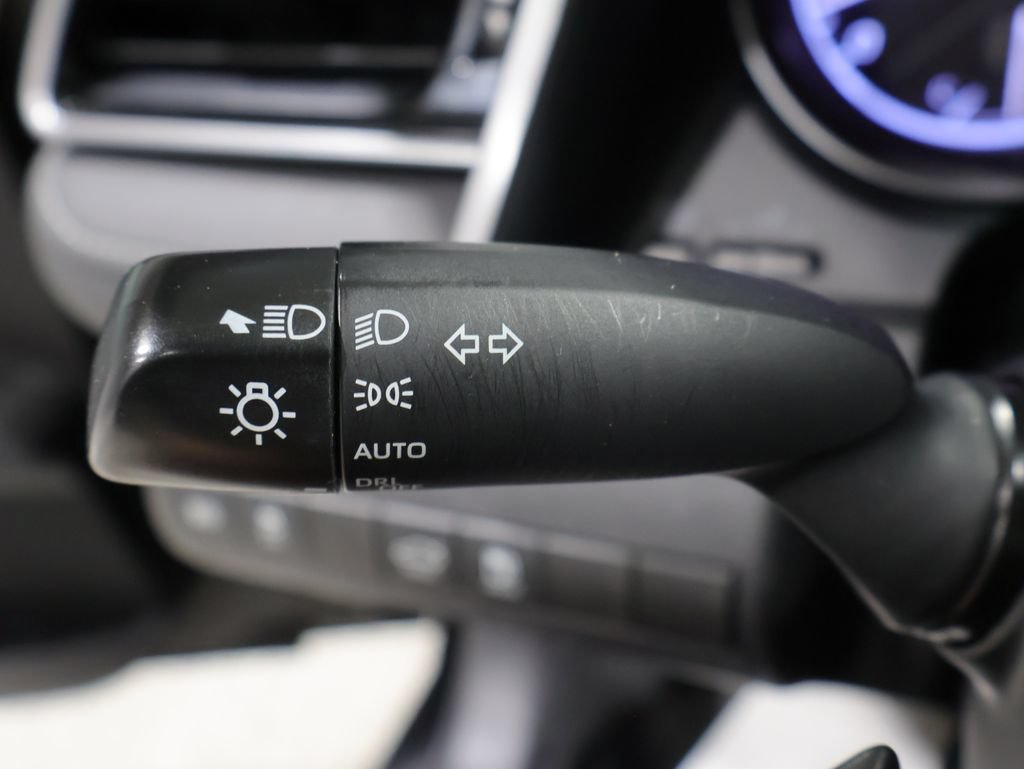 Used 2023 Toyota Camry SE FWD image 35